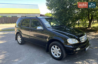 Позашляховик / Кросовер Mercedes-Benz M-Class 2004 в 