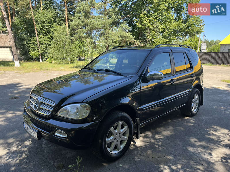 Внедорожник / Кроссовер Mercedes-Benz M-Class 2004 в Макарове