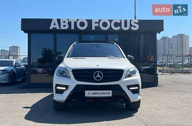 Позашляховик / Кросовер Mercedes-Benz M-Class 2014 в 