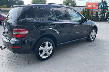 Внедорожник / Кроссовер Mercedes-Benz M-Class 2010 в 