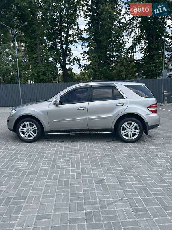 Внедорожник / Кроссовер Mercedes-Benz M-Class 2008 в Днепре