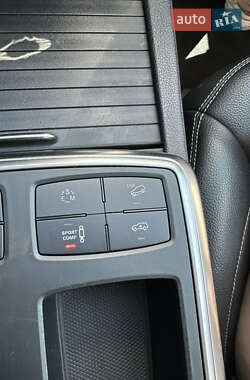 Внедорожник / Кроссовер Mercedes-Benz M-Class 2012 в 