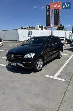 Внедорожник / Кроссовер Mercedes-Benz M-Class 2012 в 
