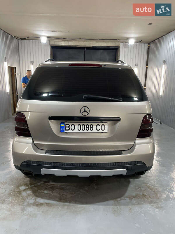 Внедорожник / Кроссовер Mercedes-Benz M-Class 2006 в Тернополе
