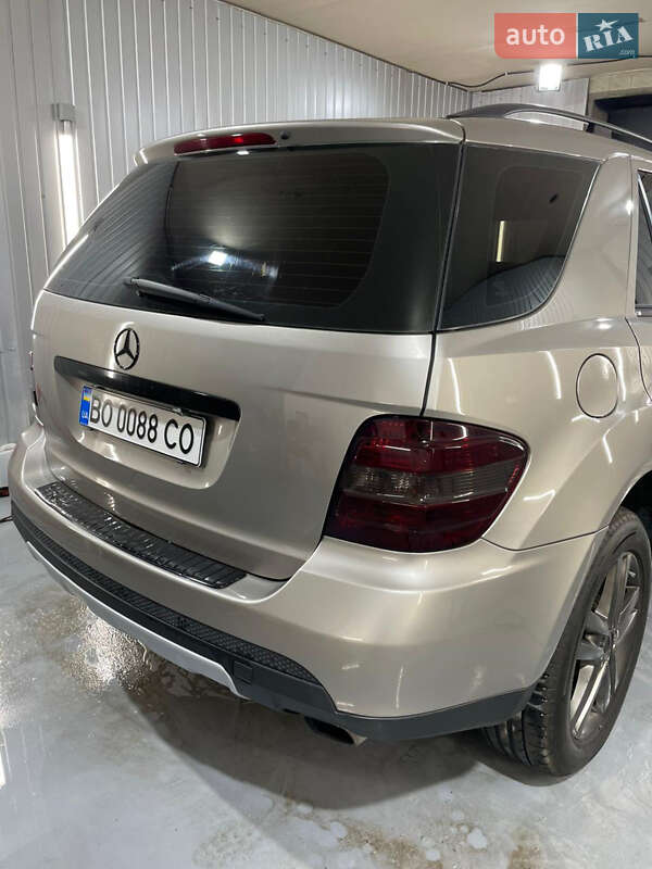 Внедорожник / Кроссовер Mercedes-Benz M-Class 2006 в Тернополе