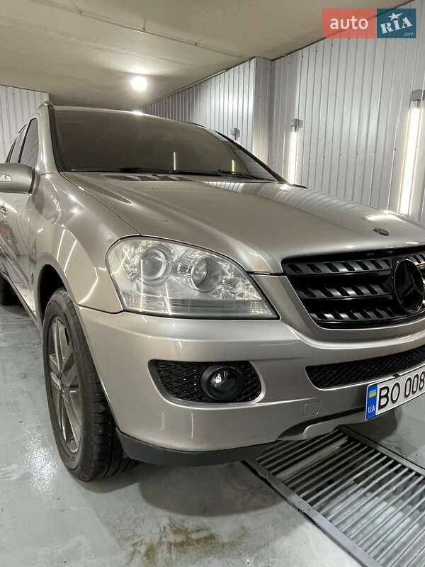 Внедорожник / Кроссовер Mercedes-Benz M-Class 2006 в Тернополе