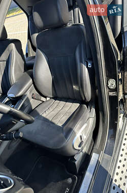 Позашляховик / Кросовер Mercedes-Benz M-Class 2006 в 