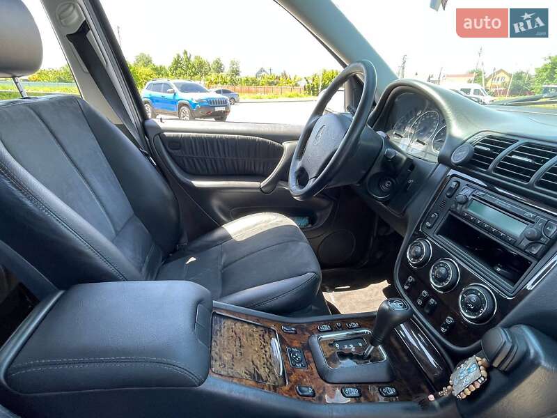 Внедорожник / Кроссовер Mercedes-Benz M-Class 2005 в Киеве