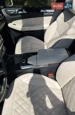 Внедорожник / Кроссовер Mercedes-Benz M-Class 2012 в 