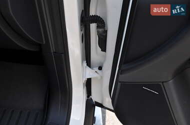 Позашляховик / Кросовер Mercedes-Benz M-Class 2013 в 