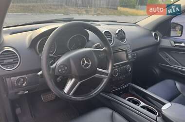 Внедорожник / Кроссовер Mercedes-Benz M-Class 2011 в 
