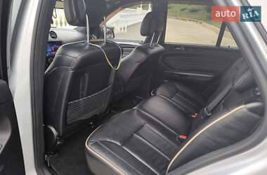 Внедорожник / Кроссовер Mercedes-Benz M-Class 2010 в 