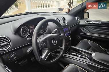 Внедорожник / Кроссовер Mercedes-Benz M-Class 2010 в 