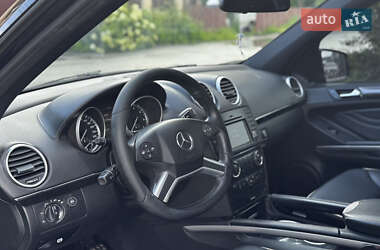 Внедорожник / Кроссовер Mercedes-Benz M-Class 2011 в 