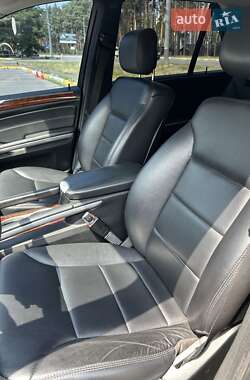 Внедорожник / Кроссовер Mercedes-Benz M-Class 2010 в 