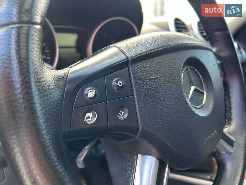 Позашляховик / Кросовер Mercedes-Benz M-Class 2007 в Києві