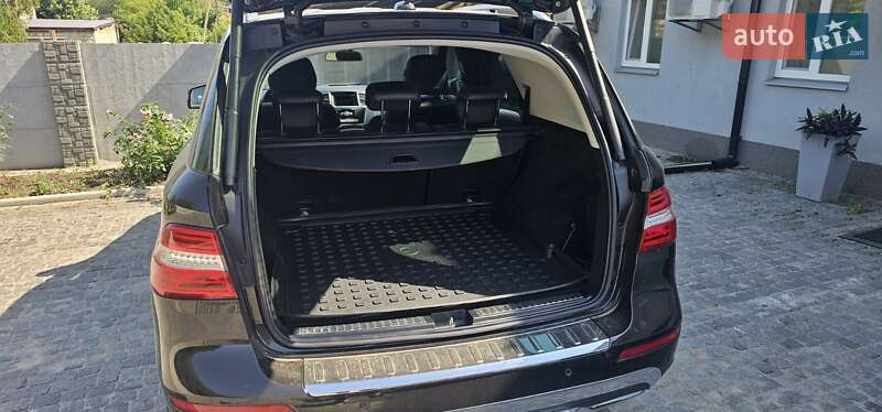 Внедорожник / Кроссовер Mercedes-Benz M-Class 2013 в Полтаве