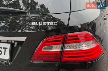 Внедорожник / Кроссовер Mercedes-Benz M-Class 2012 в 