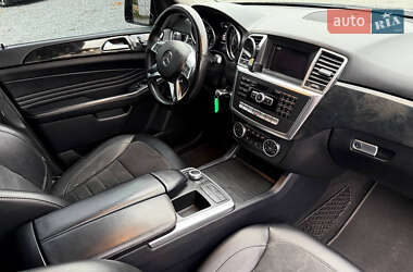 Внедорожник / Кроссовер Mercedes-Benz M-Class 2012 в 
