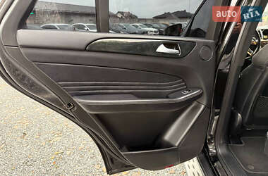 Внедорожник / Кроссовер Mercedes-Benz M-Class 2012 в 