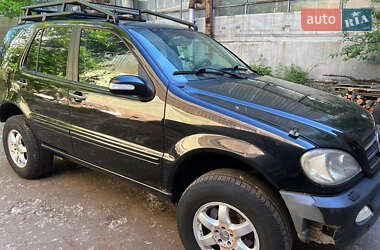 Внедорожник / Кроссовер Mercedes-Benz M-Class 2005 в 