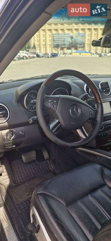 Внедорожник / Кроссовер Mercedes-Benz M-Class 2006 в Харькове