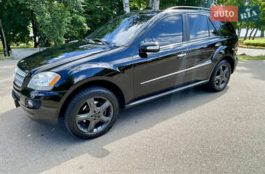 Внедорожник / Кроссовер Mercedes-Benz M-Class 2008 в Киеве