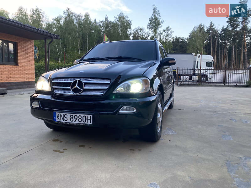 Внедорожник / Кроссовер Mercedes-Benz M-Class 2005 в Ирпене