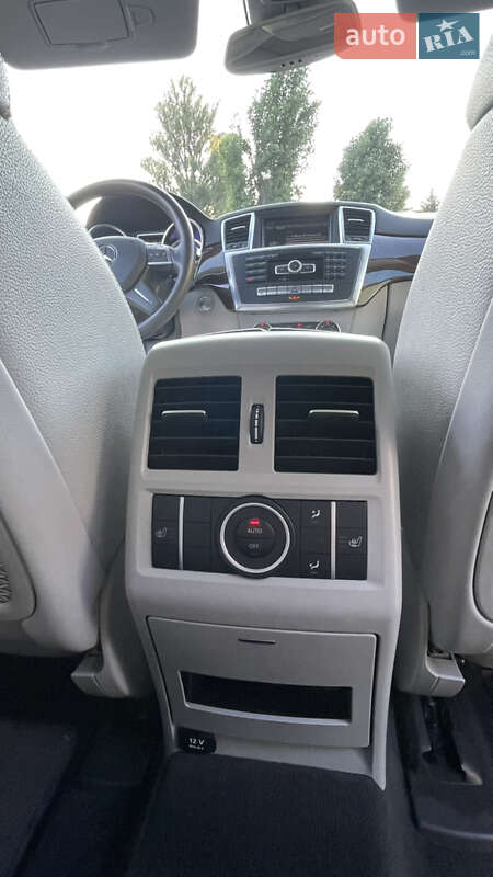 Позашляховик / Кросовер Mercedes-Benz M-Class 2013 в Підволочиську