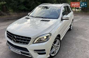 Внедорожник / Кроссовер Mercedes-Benz M-Class 2013 в 