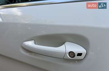 Внедорожник / Кроссовер Mercedes-Benz M-Class 2013 в 