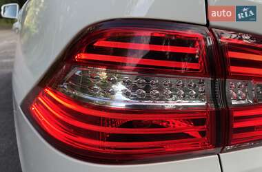 Внедорожник / Кроссовер Mercedes-Benz M-Class 2013 в 