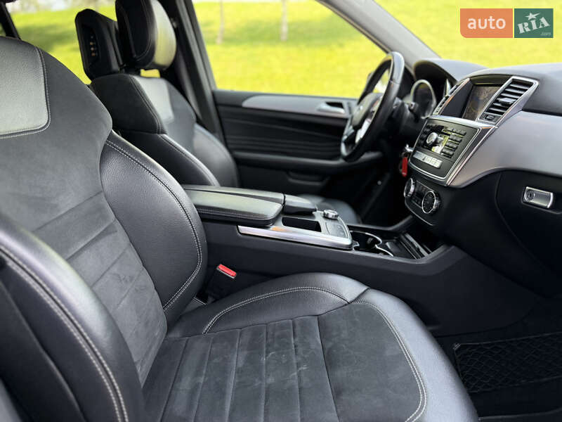 Внедорожник / Кроссовер Mercedes-Benz M-Class 2013 в Киеве