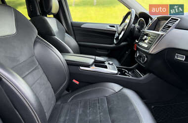 Позашляховик / Кросовер Mercedes-Benz M-Class 2013 в 