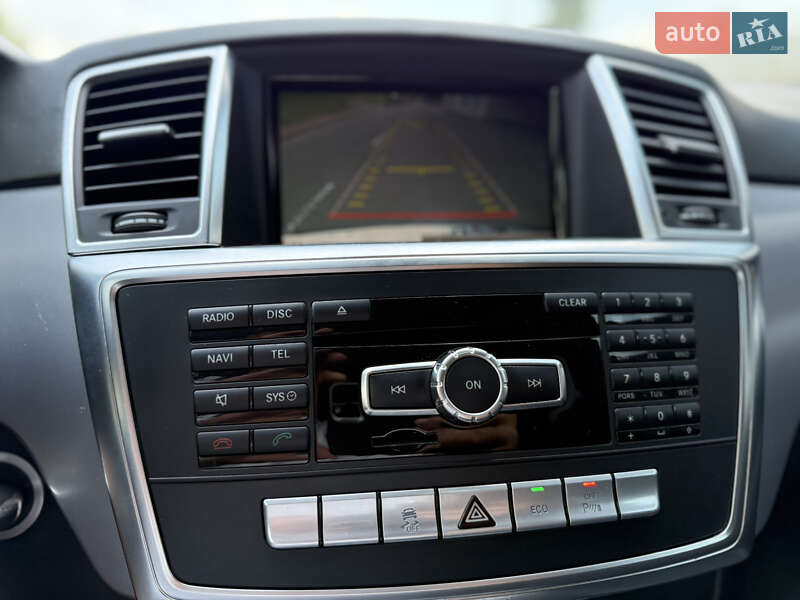 Внедорожник / Кроссовер Mercedes-Benz M-Class 2013 в Киеве