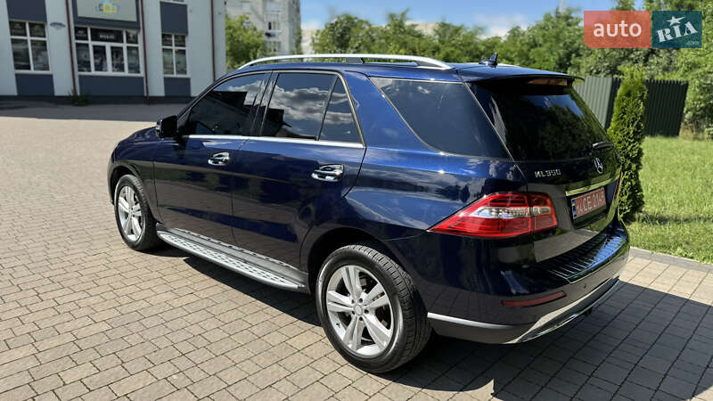 Внедорожник / Кроссовер Mercedes-Benz M-Class 2014 в Львове