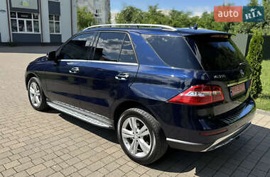 Внедорожник / Кроссовер Mercedes-Benz M-Class 2014 в 