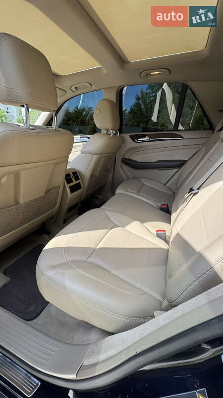 Внедорожник / Кроссовер Mercedes-Benz M-Class 2014 в Львове