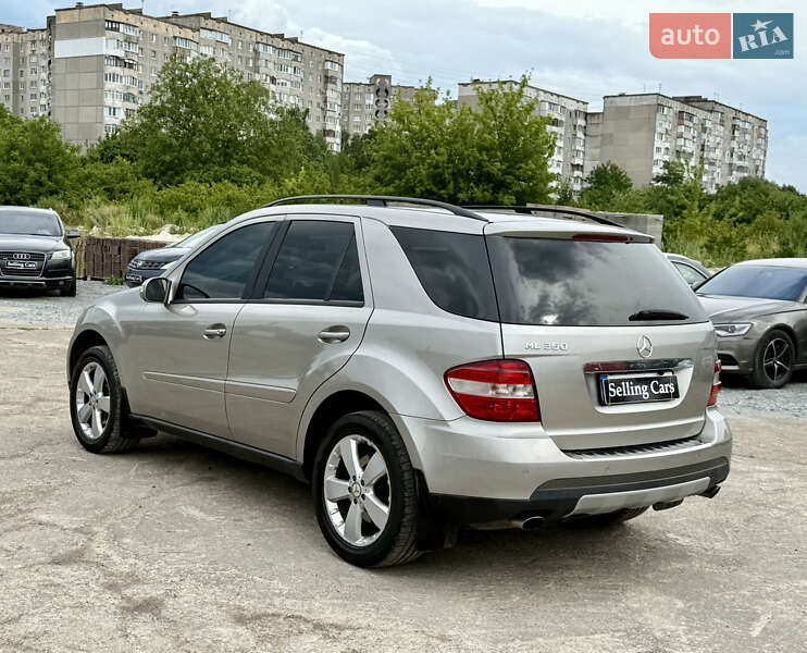 Внедорожник / Кроссовер Mercedes-Benz M-Class 2005 в Ровно