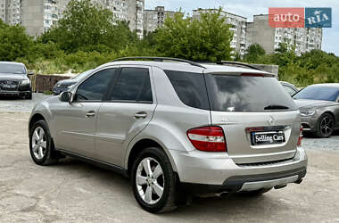Внедорожник / Кроссовер Mercedes-Benz M-Class 2005 в 