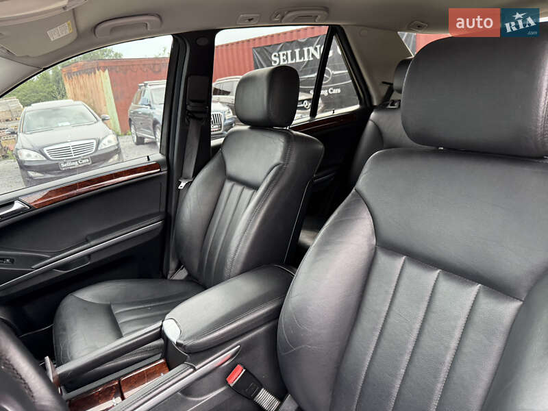 Внедорожник / Кроссовер Mercedes-Benz M-Class 2005 в Ровно