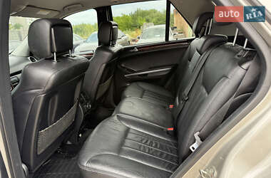 Внедорожник / Кроссовер Mercedes-Benz M-Class 2005 в 
