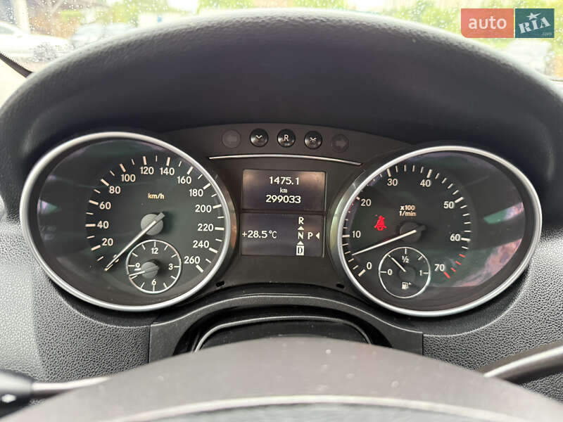 Внедорожник / Кроссовер Mercedes-Benz M-Class 2005 в Ровно