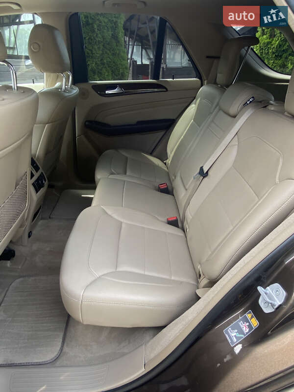 Позашляховик / Кросовер Mercedes-Benz M-Class 2013 в Косові