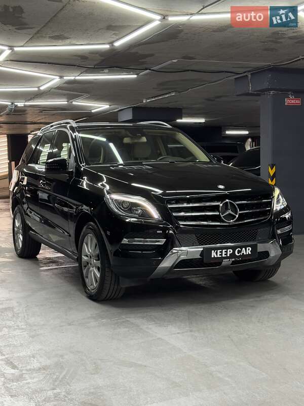Позашляховик / Кросовер Mercedes-Benz M-Class 2015 в Одесі