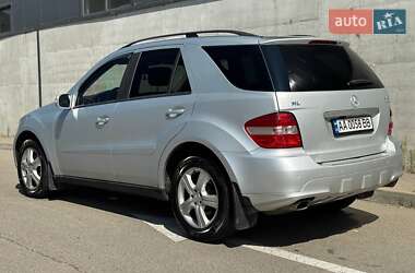 Внедорожник / Кроссовер Mercedes-Benz M-Class 2006 в 
