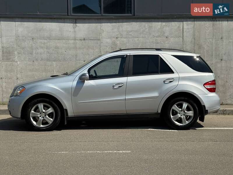 Позашляховик / Кросовер Mercedes-Benz M-Class 2006 в Києві