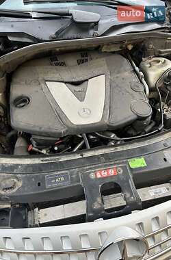 Позашляховик / Кросовер Mercedes-Benz M-Class 2008 в 