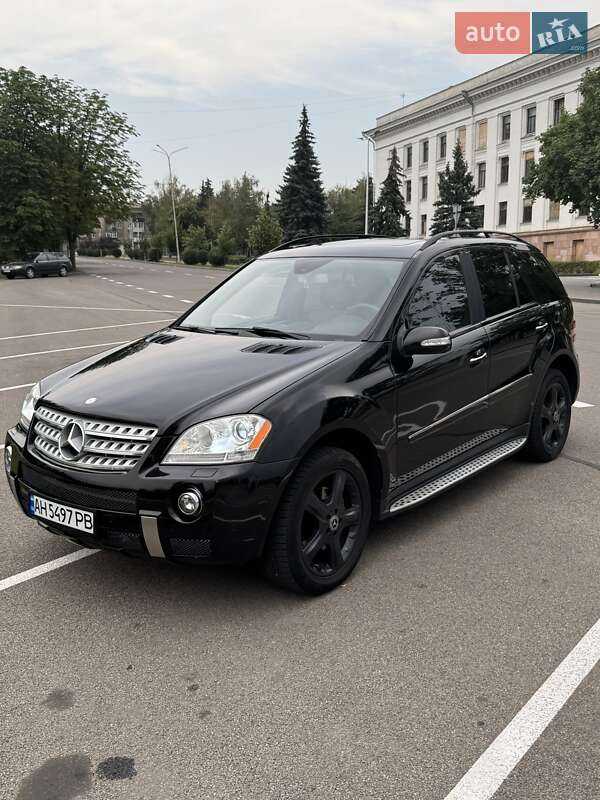 Внедорожник / Кроссовер Mercedes-Benz M-Class 2007 в Краматорске