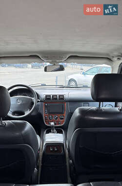 Внедорожник / Кроссовер Mercedes-Benz M-Class 2000 в 